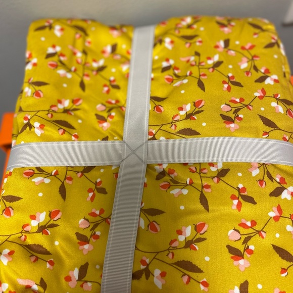 Uniglo, Princesse, tam tam 2pc lounge, PJ set - Picture 3 of 5